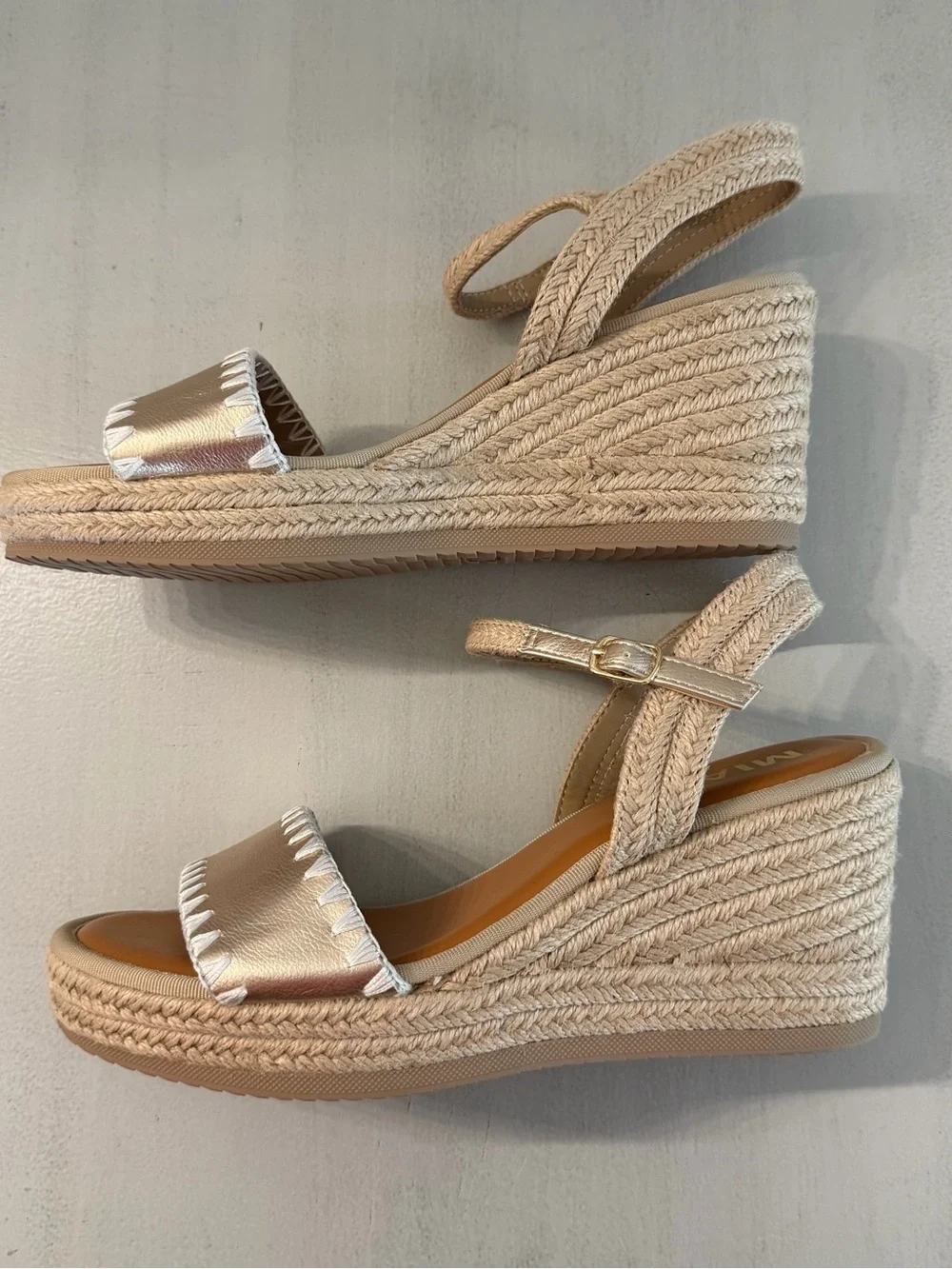MIA Women’s Gold Espadrille Wedge Sandals with Ankle Strap Sz 9 NWOT